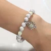1775607327300 "FLOR LUMINOSA"