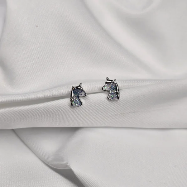 20260328_181710 "SUEÑO DE UNICORNIO"