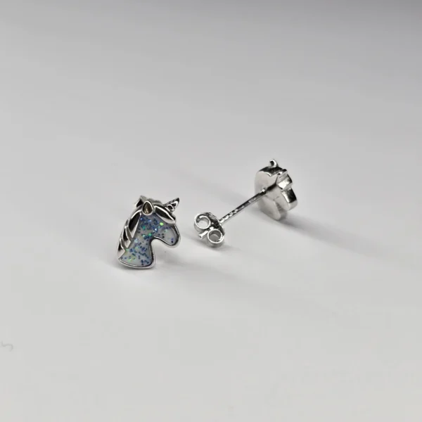 20260328_182149 "SUEÑO DE UNICORNIO"